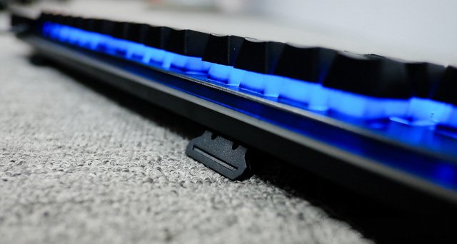 Bàn phím giả cơ chuyên Game Led R8 1818